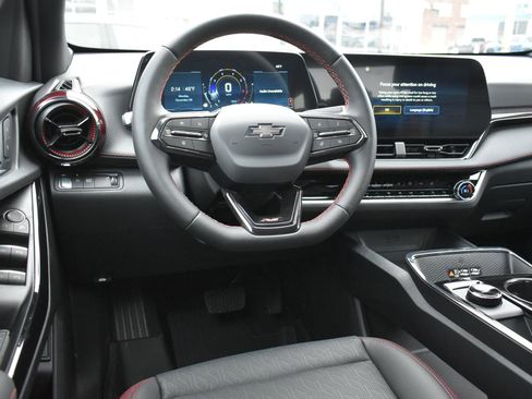 New 2026 Chevrolet Equinox RS w/ LPO, Floor Liner Package image 16