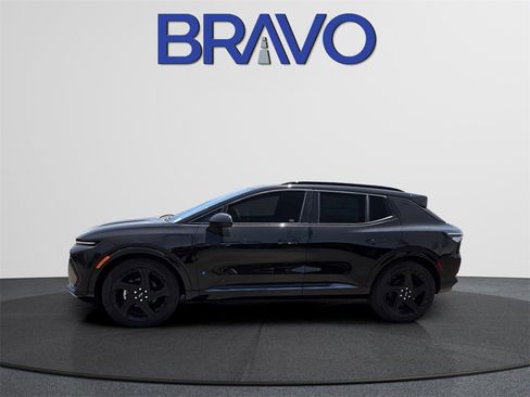 New 2025 Chevrolet Equinox EV RS w/ Convenience Package II image 8