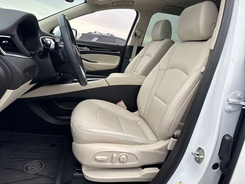 Used 2024 Buick Enclave Essence w/ Experience Buick Package image 20