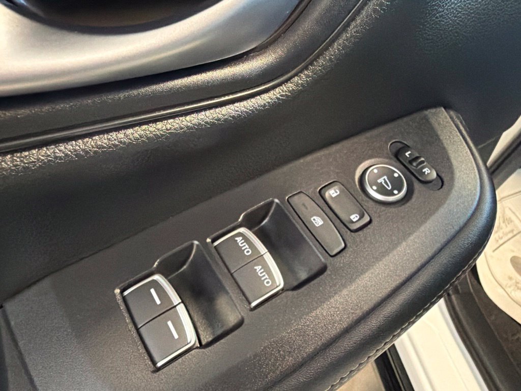 Certified 2026 Honda HR-V EX-L image 21