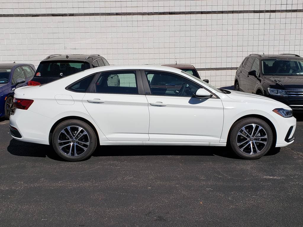 New 2026 Volkswagen Jetta Sport FWD image 2