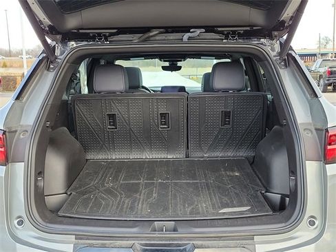 Used 2023 Chevrolet Blazer RS w/ Driver Confidence II Package image 9