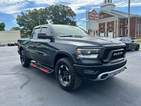 Used 2019 RAM 1500 Rebel AWD/4WD image 3