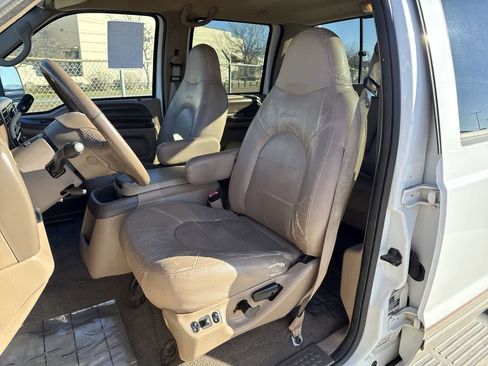 Used 1999 Ford F350 Lariat image 11