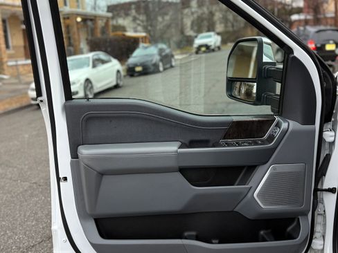 Used 2021 Ford F150 Lariat w/ Equipment Group 502A High image 16