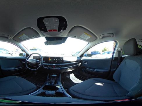 Used 2025 Kia K4 FWD image 43