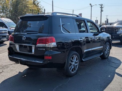 Used 2015 Lexus LX 570 4WD w/ Luxury Package image 6