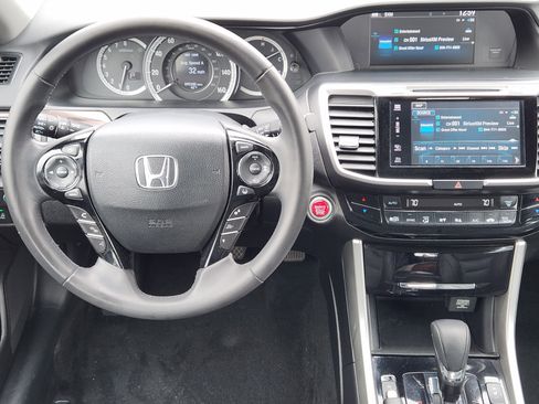 Used 2017 Honda Accord EX-L image 26