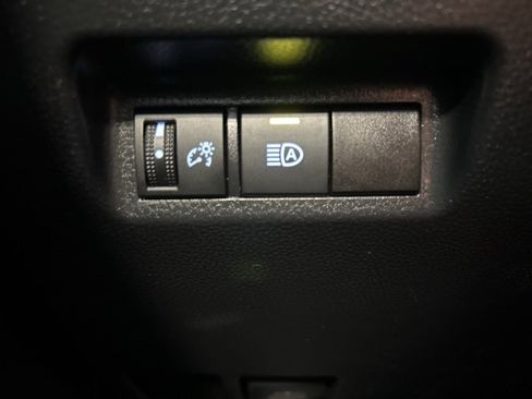 Used 2019 Toyota RAV4 LE image 55