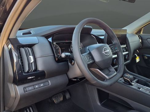 New 2026 Nissan Pathfinder SV image 45