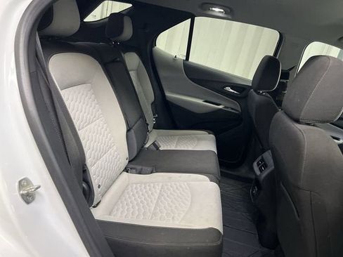 Used 2021 Chevrolet Equinox LS w/ LS Convenience Package FWD image 25