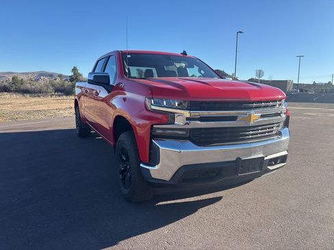 Used 2019 Chevrolet Silverado 1500 LT w/ All-Star Edition image 2