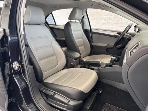 Used 2016 Volkswagen Jetta SEL Premium FWD image 60