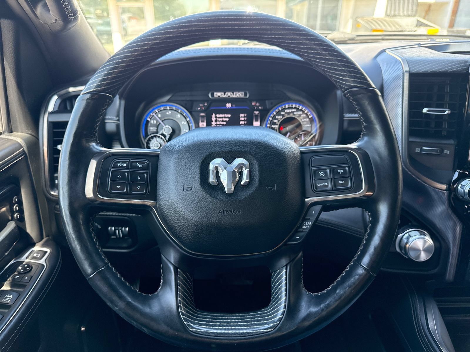 Used 2020 RAM 2500 Limited AWD/4WD image 14