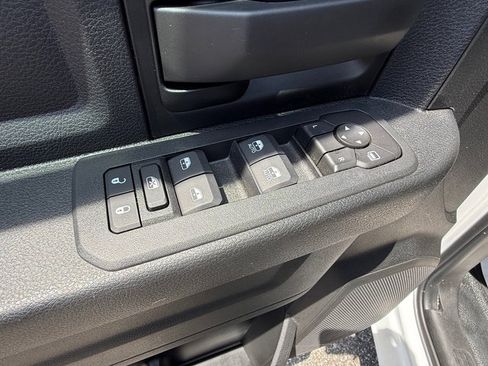 New 2026 RAM 3500 Tradesman w/ Chrome Appearance Group A AWD/4WD image 16