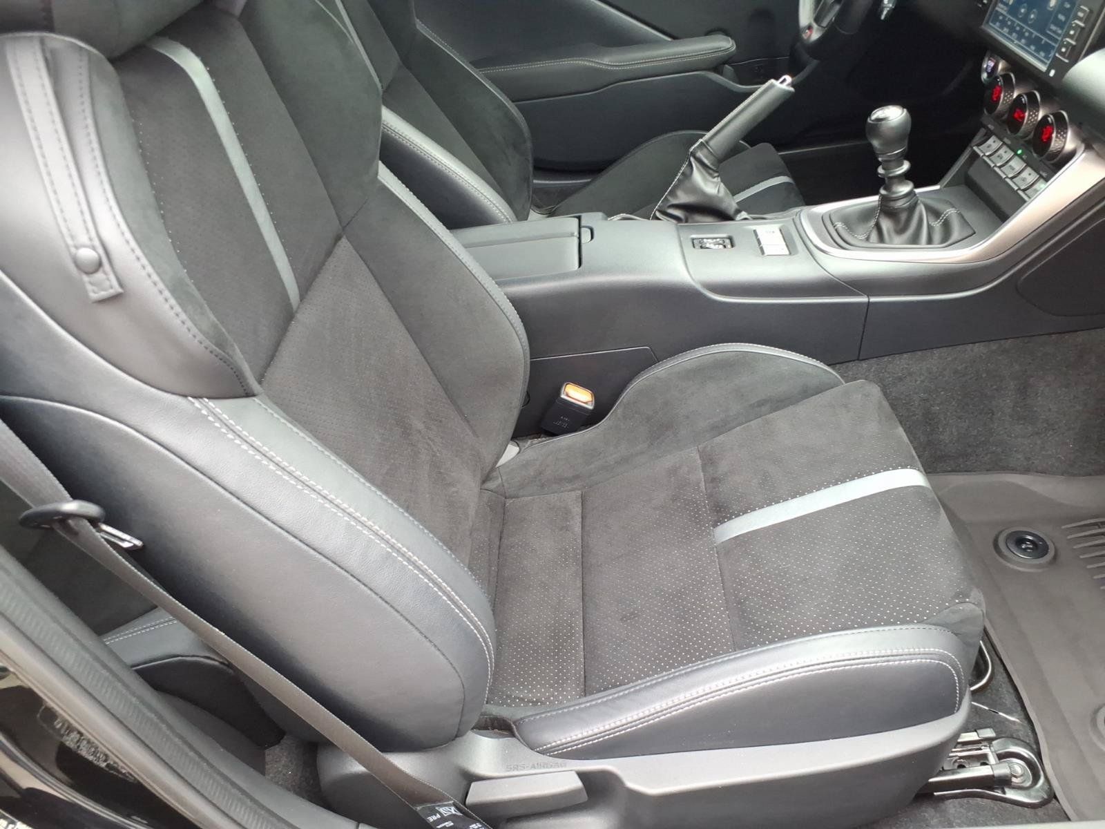 Used 2023 Toyota GR86 Premium w/ ALL Weather Mat Package (TMS) RWD image 24