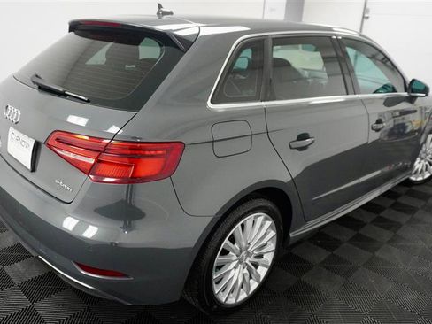 Used 2017 Audi A3 e-tron Premium Plus w/ Technology Package image 7