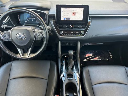 Certified 2023 Toyota Corolla Cross XLE FWD image 13