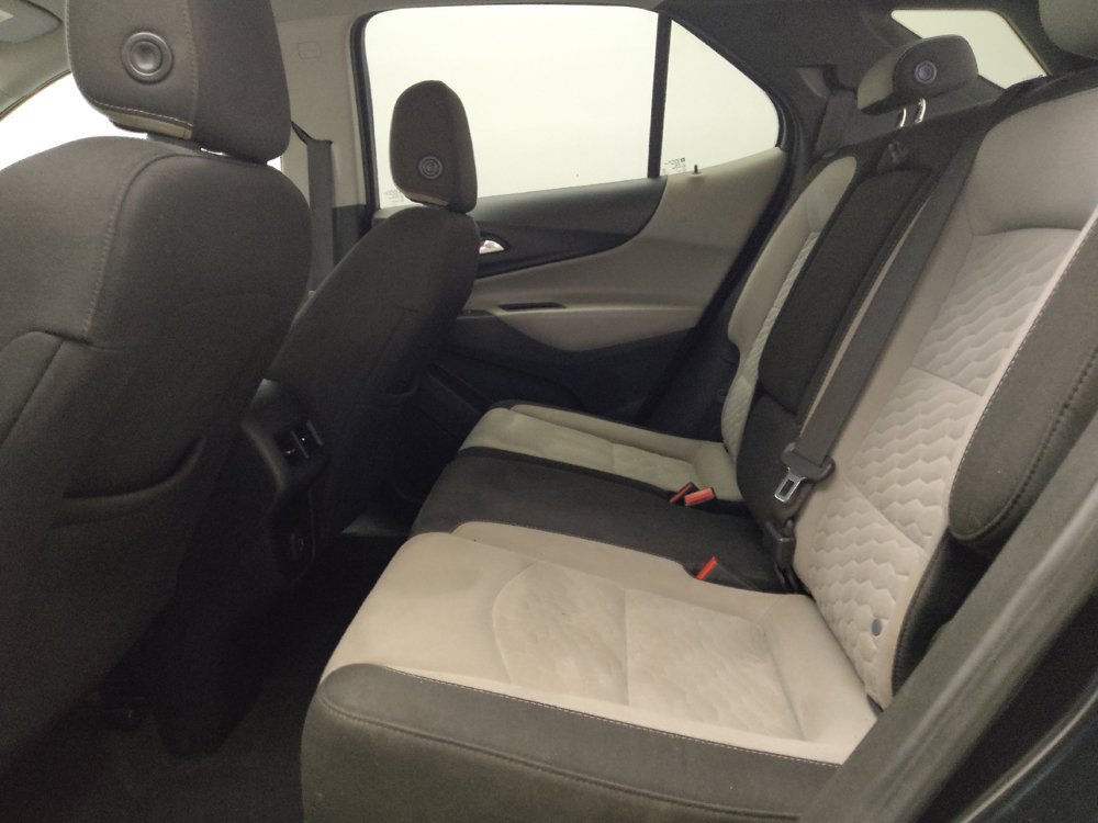 Used 2020 Chevrolet Equinox LT FWD image 18