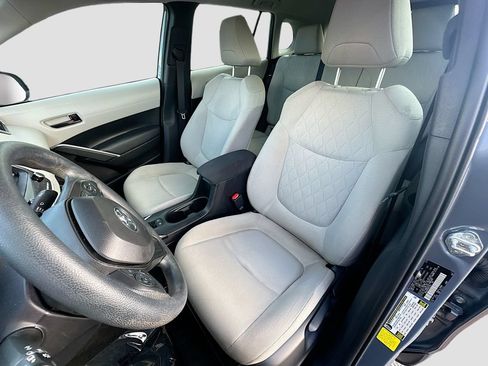 Used 2022 Toyota Corolla Cross L AWD/4WD image 20
