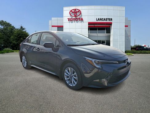 New 2026 Toyota Corolla LE image 1