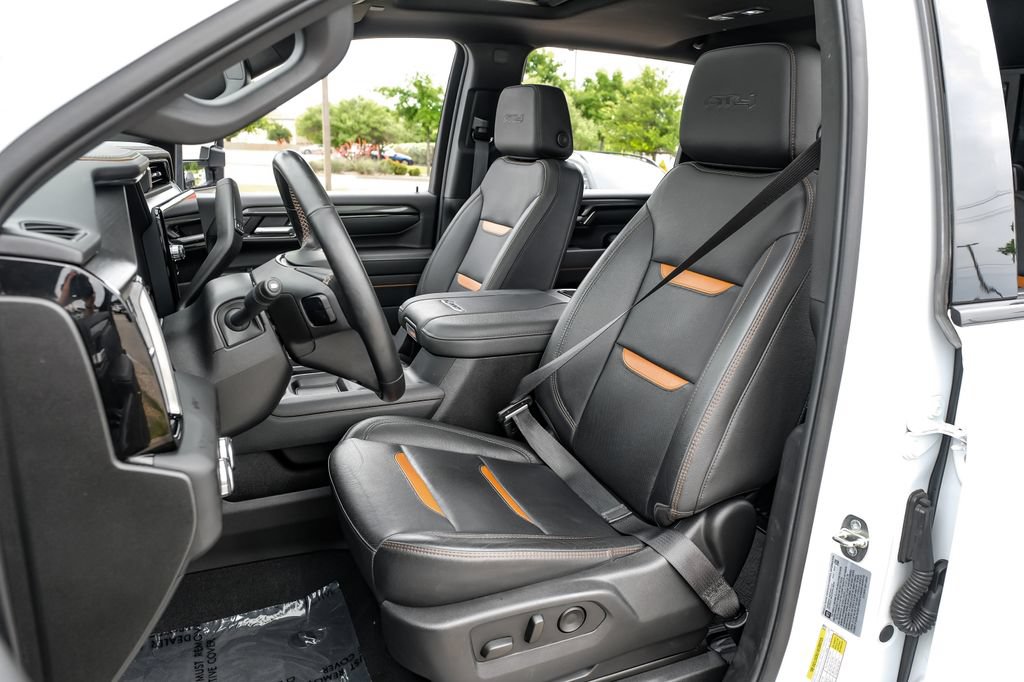 Used 2024 GMC Sierra 2500 AT4 w/ AT4 Premium Plus Package AWD/4WD image 31