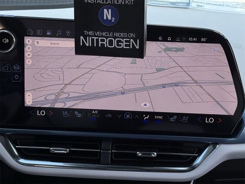 New 2026 Chevrolet Equinox EV LT image 12