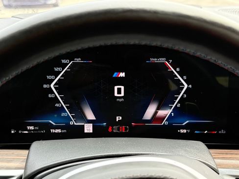 Used 2025 BMW X6 M60i image 30