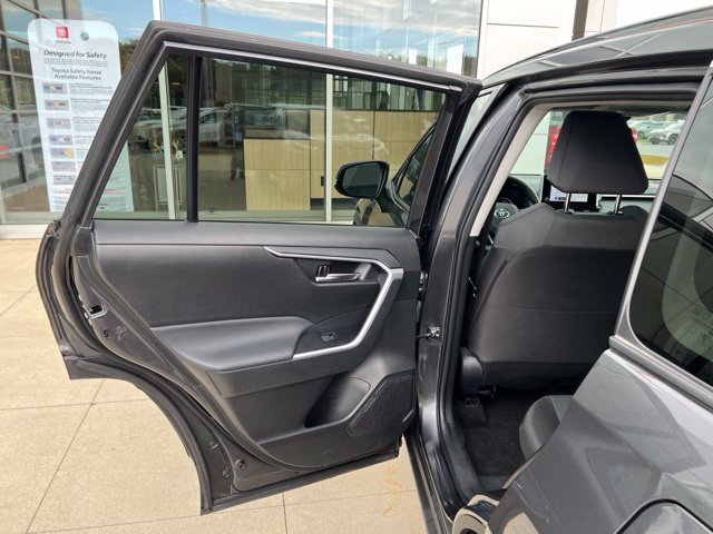 Used 2024 Toyota RAV4 XLE w/ Convenience Package AWD/4WD image 31