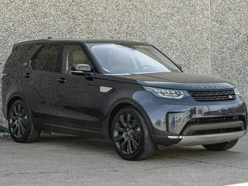 Used 2017 Land Rover Discovery HSE AWD/4WD image 8