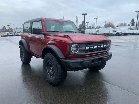 New 2025 Ford Bronco Base w/ Sasquatch Package image 8