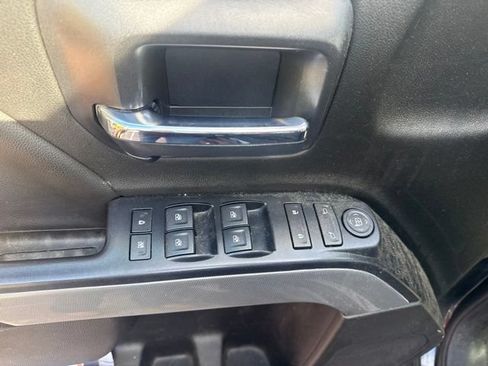 Used 2018 Chevrolet Silverado 1500 LT w/ All Star Edition AWD/4WD image 21
