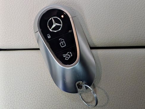 Used 2022 Mercedes-Benz S 500 4MATIC image 45