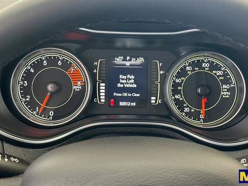 Used 2021 Jeep Cherokee Latitude Lux FWD image 33