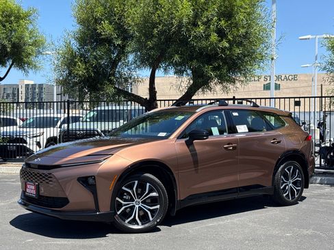 New 2026 Toyota Crown Signia AWD/4WD image 2