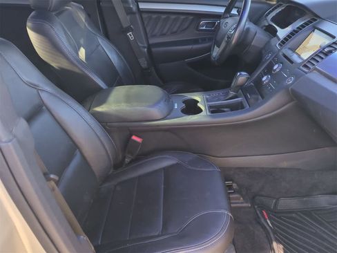 Used 2018 Ford Taurus SEL w/ Equipment Group 201A image 11