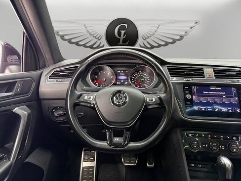 Used 2021 Volkswagen Tiguan SE R-Line FWD image 12