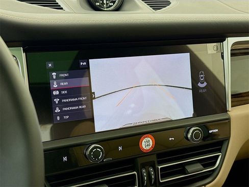 New 2026 Porsche Macan S image 21