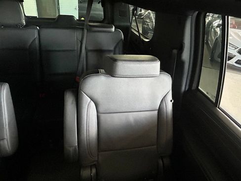 Used 2024 Chevrolet Suburban Z71 w/ Off-Road Capability Package AWD/4WD image 14