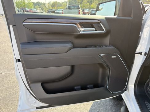 New 2026 Chevrolet Silverado 1500 LT Trail Boss w/ Convenience Package II AWD/4WD image 10