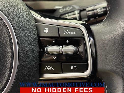 Used 2023 Kia Sorento S AWD/4WD image 42