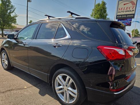 Used 2019 Chevrolet Equinox Premier w/ Premier True North Edition AWD/4WD image 8