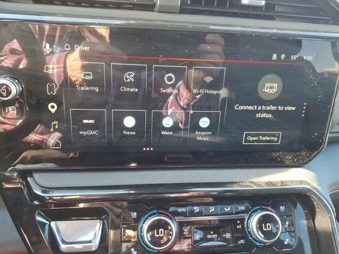 Used 2026 GMC Sierra 2500 AT4 w/ AT4 Premium Plus Package image 21