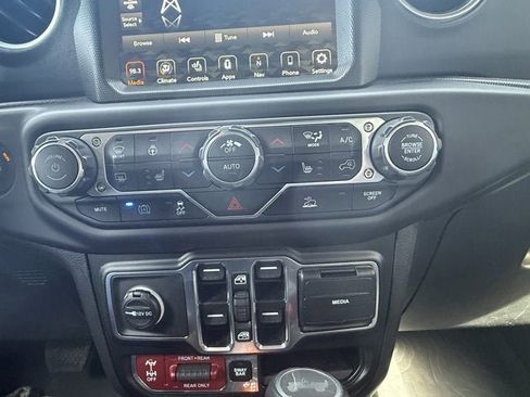 Used 2023 Jeep Wrangler Unlimited Rubicon 4xe w/ Cold Weather Group image 26