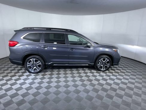 Used 2023 Subaru Ascent Limited w/ Technology Package image 9