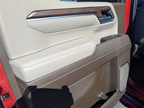 Used 2022 GMC Sierra 1500 SLT w/ SLT Premium Plus Package image 12