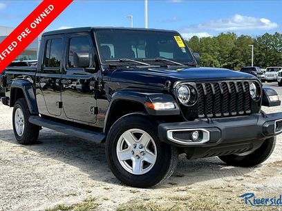 Used 2023 Jeep Gladiator Sport