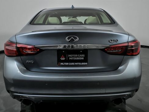 Used 2019 INFINITI Q50 Luxe w/ Essential Package (3.0T Luxe) AWD/4WD image 9
