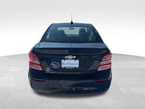 Used 2017 Chevrolet Sonic LS image 8