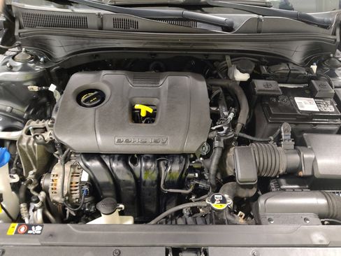 Used 2020 Kia Forte LXS image 30